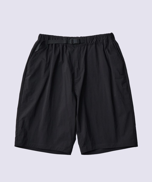 WHITE MOUNTAINEERING（ホワイトマウンテニアリング）の「【White Mountaineering/ホワイトマウンテニアリング】×Dickies WIDE SHORT PANTS（その他パンツ・メンズ・ブラック/ネイビー・1/2）」の2枚目の写真