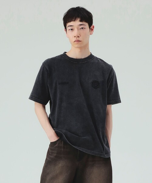 BEAMS HEART(ビームスハート)の「【7/16値下げ】フットボール エンブレム 刺繍 Tシャツ(ユニセックス)(Tシャツ/カットソー・メンズ・ブラウン/ブラック・MEDIUM/LARGE/SMALL)」の6枚目の写真