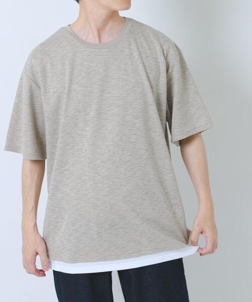 ITEMS URBANRESEARCH(アイテムズ アーバンリサーチ)の「『吸水速乾/UVカット』接触冷感 フェイクレイヤー半袖トップス(Tシャツ/カットソー・メンズ・チャコールグレー/ベージュ系その他/ライトカーキ・LARGE/MEDIUM)」の2枚目の写真