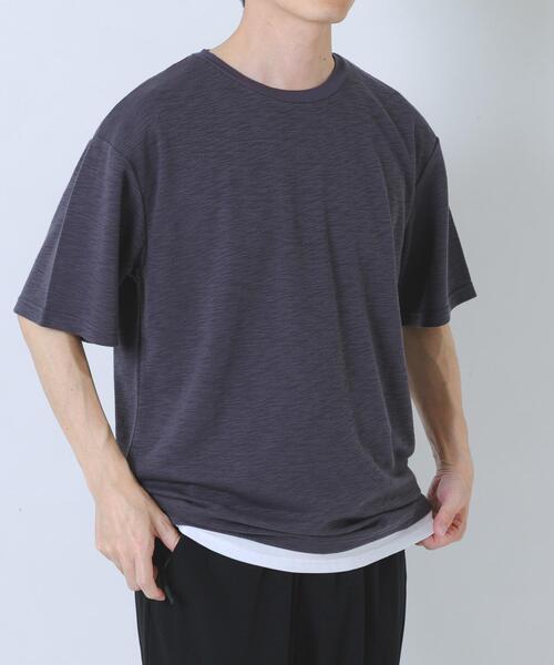 ITEMS URBANRESEARCH(アイテムズ アーバンリサーチ)の「『吸水速乾/UVカット』接触冷感 フェイクレイヤー半袖トップス(Tシャツ/カットソー・メンズ・チャコールグレー/ベージュ系その他/ライトカーキ・LARGE/MEDIUM)」の7枚目の写真