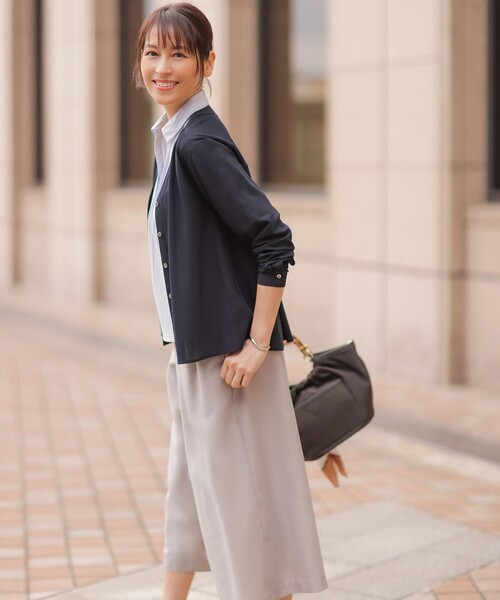 J.PRESS Ladies(J.プレス レディス)の「ドライコットン ストライプ ポロ カットソー(Tシャツ/カットソー・レディース・サックスブルー系1/ライトグレー系1・SMALL)」の4枚目の写真