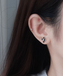 ピアス（両耳用）（ブラック/黒色系・クロスモチーフ）ファッション