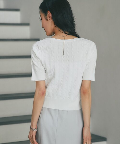 La boutique BonBon（ラブティックボンボン）の「【接触冷感・1枚で決まる！】クールタッチケーブル半袖ニットカーディガン（ニット/セーター・レディース・ネイビー/ホワイト/サックスブルー・FREE）」の8枚目の写真