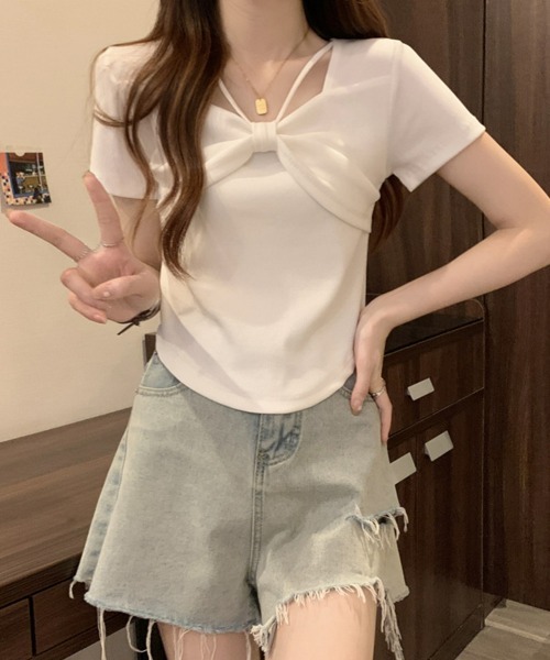 SEU(エスイーユー)の「フロントリボン ストラップデザイン コンパクトTシャツ 大人 きれいめカジュアル オフィスカジュアル レディース韓国風(ニット/セーター・レディース・ホワイト/ピンク/ブラック・フリー)」の7枚目の写真