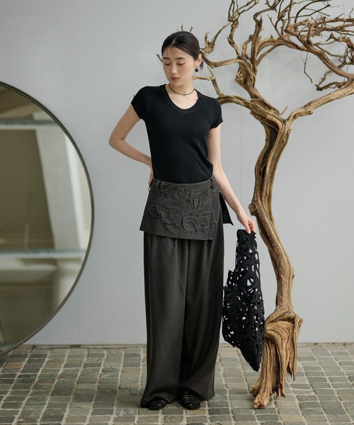 LAULEN（ローレン）の「french sleeve soft rib tops /ソフトリブフレンチスリーブトップス（Tシャツ/カットソー・レディース・オートミール/ミント/チャコールグレー/アイボリー/ブラック・FREE）」の12枚目の写真