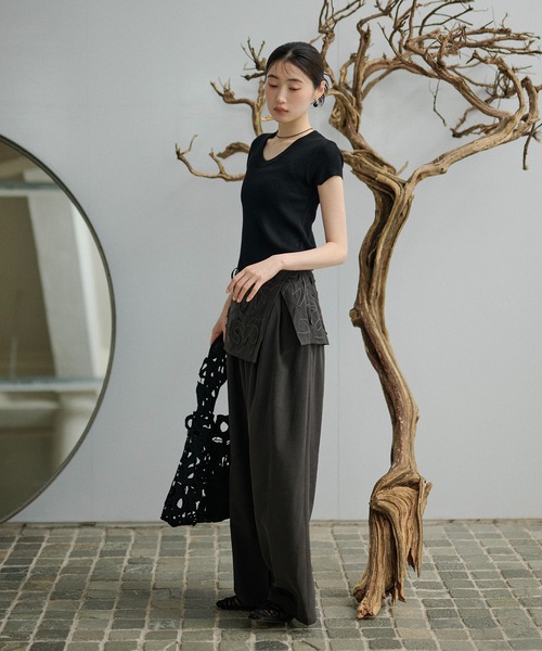 LAULEN（ローレン）の「french sleeve soft rib tops /ソフトリブフレンチスリーブトップス（Tシャツ/カットソー・レディース・オートミール/ミント/チャコールグレー/アイボリー/ブラック・FREE）」の16枚目の写真