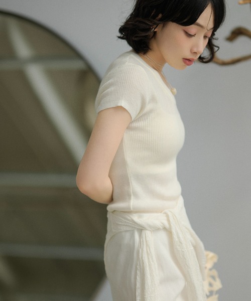 LAULEN（ローレン）の「french sleeve soft rib tops /ソフトリブフレンチスリーブトップス（Tシャツ/カットソー・レディース・オートミール/ミント/チャコールグレー/アイボリー/ブラック・FREE）」の22枚目の写真