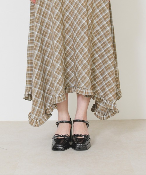 MISCH MASCH(ミッシュマッシュ)の「2026春夏新作 チェック柄アシメヘムロングスカート(スカート・レディース・ベージュ/ネイビー・フリ-)」の18枚目の写真