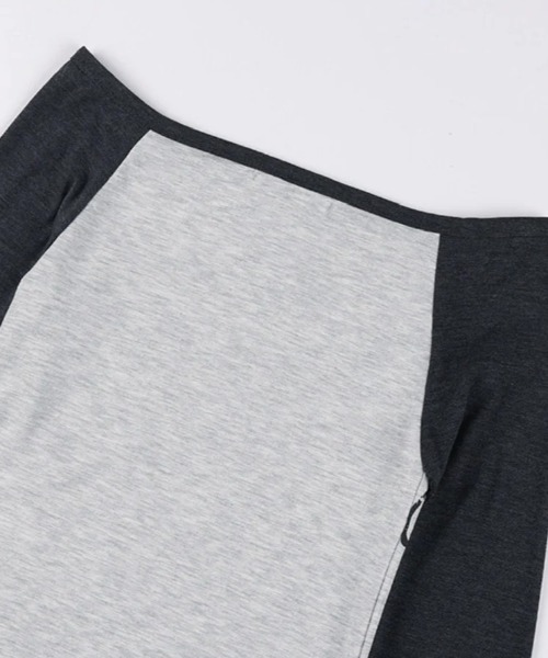 FANCY CLUB(ファンシークラブ)の「【FANCY CLUB】HEAVENLY OFF-SHOULDER LONG SLEEVE / 【ファンシークラブ】ヘブンリーオフショルダー長袖Tシャツ(Tシャツ/カットソー・レディース・ベージュ/チャコール・ONE SIZE)」の12枚目の写真