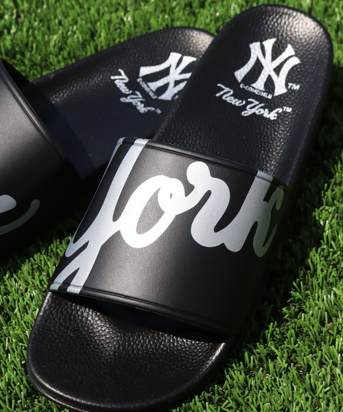 MLB(メジャーリーグベースボール)の「【MLB/メジャーリーグベースボール】スクリプトロゴ シャワーサンダル/リカバリーサンダル(サンダル・メンズ・ブラック系2/ブラック系1/ブラック系4/ブラック系3・26cm/27cm/28cm)」の6枚目の写真