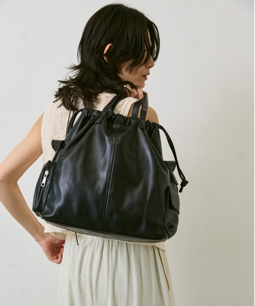 AIC.(エーアイシー)の「アウトポケット巾着トートバッグ(トートバッグ・レディース・ブラック/ブラウン/アイボリー・FREE)」の13枚目の写真
