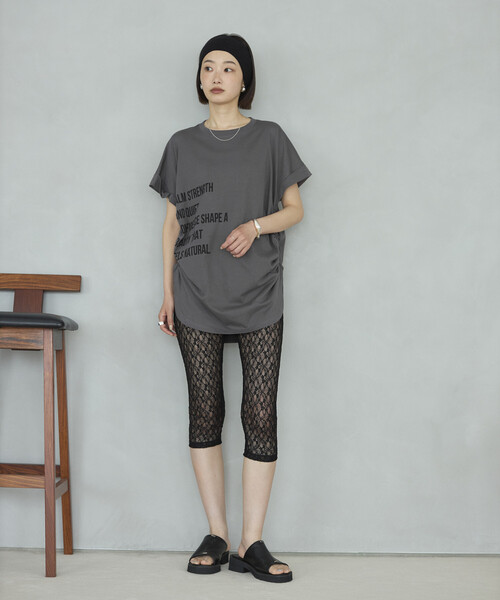 Firsthand(ファーストハンド)の「Firsthand/ファーストハンド オーガニックコットン シャーリングロゴ Tシャツ(Tシャツ/カットソー・レディース・チャコールグレー/ブラウン/ホワイト・FREE)」の6枚目の写真