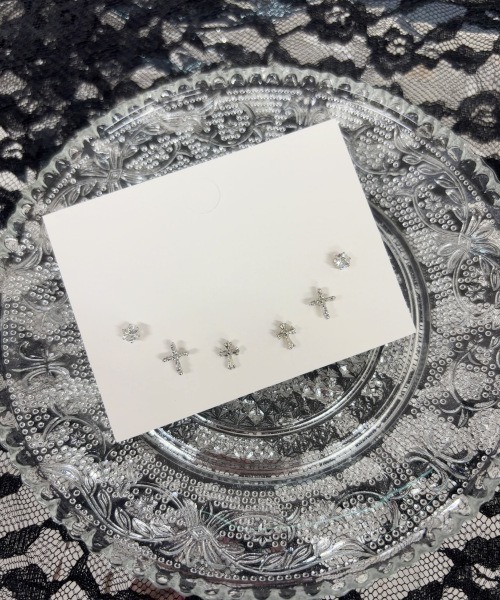 MASHIRO（マシロ）の「【MASHIRO】ワンポイントクロスモチーフミックスピアス6点セット（MA/EK1）（ピアス（両耳用）・レディース・シルバー・FREE）」の8枚目の写真
