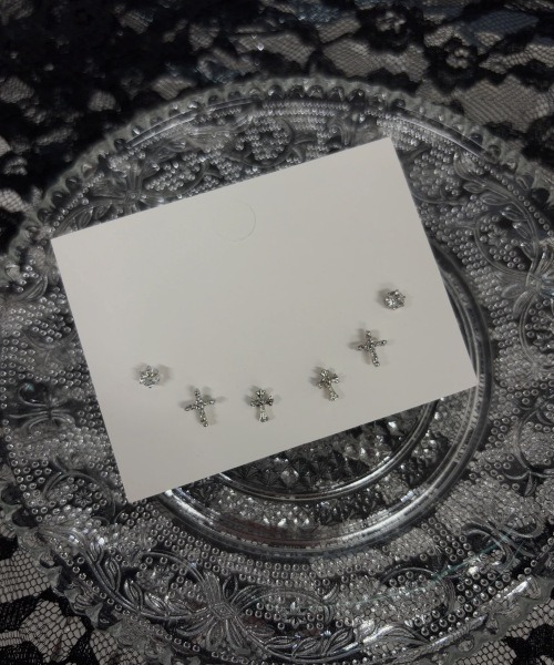 MASHIRO（マシロ）の「【MASHIRO】ワンポイントクロスモチーフミックスピアス6点セット（MA/EK1）（ピアス（両耳用）・レディース・シルバー・FREE）」の9枚目の写真