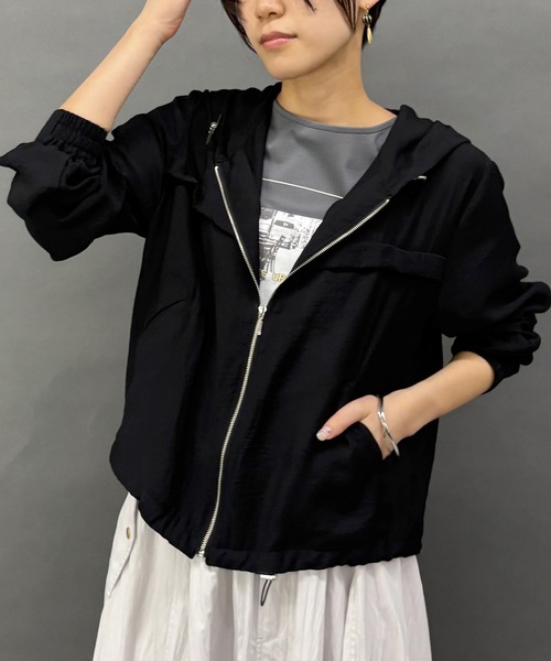 NICOLE white(ニコルホワイト)の「シアーパーカー(その他アウター・レディース・カーキ/ブラック/オフホワイト/ベージュ/ネイビー・FREE)」の3枚目の写真