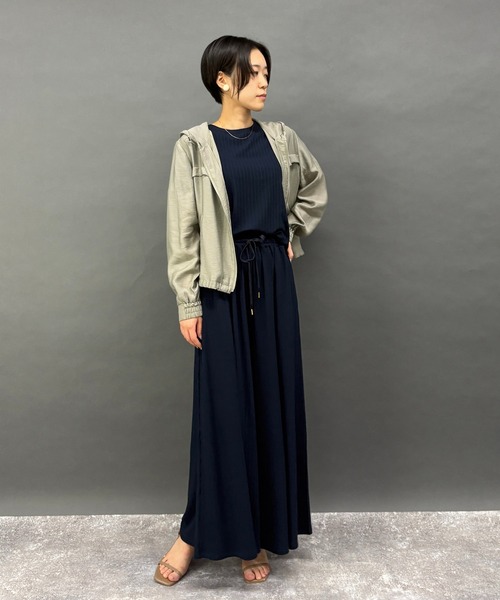NICOLE white(ニコルホワイト)の「シアーパーカー(その他アウター・レディース・カーキ/ブラック/オフホワイト/ベージュ/ネイビー・FREE)」の13枚目の写真