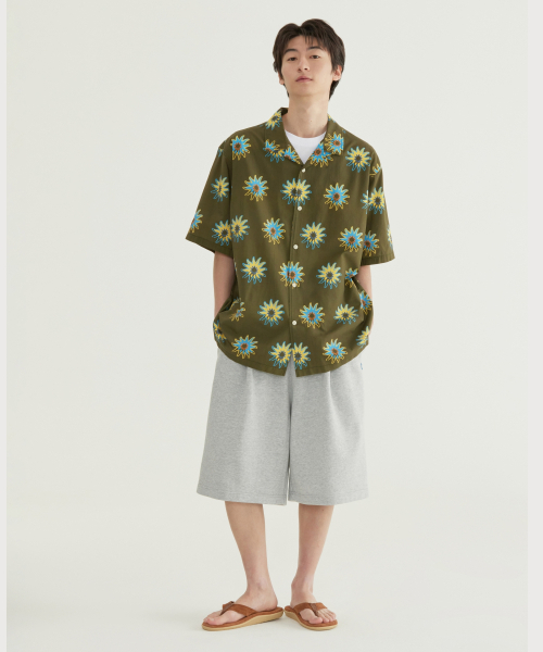 COVERNAT(カバーナット)の「トロピカルサンパターンハワイアンハーフシャツアイボリー(シャツ/ブラウス・メンズ・その他・MEDIUM/LARGE/X-LARGE)」の5枚目の写真