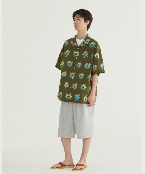 COVERNAT(カバーナット)の「トロピカルサンパターンハワイアンハーフシャツアイボリー(シャツ/ブラウス・メンズ・その他・MEDIUM/LARGE/X-LARGE)」の6枚目の写真