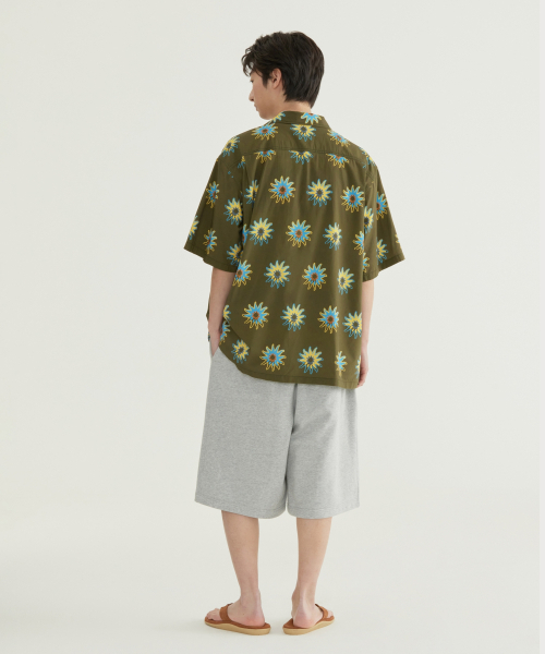 COVERNAT(カバーナット)の「トロピカルサンパターンハワイアンハーフシャツアイボリー(シャツ/ブラウス・メンズ・その他・MEDIUM/LARGE/X-LARGE)」の7枚目の写真