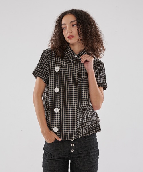 WISH FOR EVER(ウィッシュフォーエバー)の「ASYMMETRY BIG BUTTON SHIRT/アシンメトリービッグボタンシャツ(シャツ/ブラウス・メンズ・ネイビー/ブラック/パープル・SMALL/MEDIUM/LARGE)」の13枚目の写真