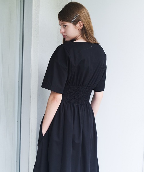LE CIEL BLEU(ルシェルブルー)の「ラウンドフォームドレス / Round Form Dress(ワンピース・レディース・ブラック・36)」の4枚目の写真