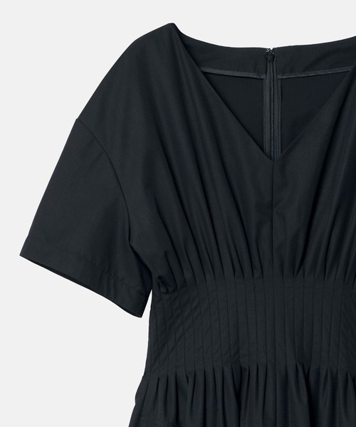 LE CIEL BLEU(ルシェルブルー)の「ラウンドフォームドレス / Round Form Dress(ワンピース・レディース・ブラック・36)」の12枚目の写真