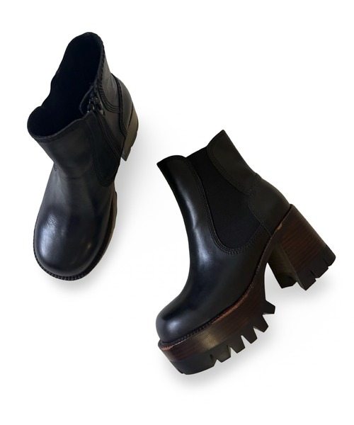Jeffrey Campbell（ジェフリーキャンベル）の「ボリュームソール サイドゴアショートブーツ（ブーツ・レディース・ブラック・37/36/39/38）」の2枚目の写真