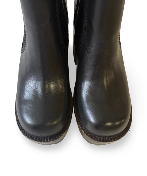 Jeffrey Campbell（ジェフリーキャンベル）の「ボリュームソール サイドゴアショートブーツ（ブーツ・レディース・ブラック・37/36/39/38）」の4枚目の写真