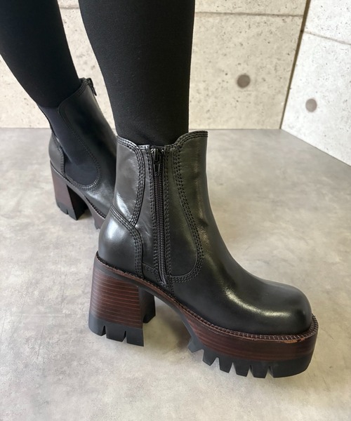 Jeffrey Campbell（ジェフリーキャンベル）の「ボリュームソール サイドゴアショートブーツ（ブーツ・レディース・ブラック・37/36/39/38）」の7枚目の写真