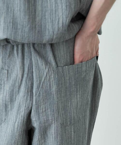 URBAN RESEARCH Sonny Label(アーバンリサーチサニーレーベル)の「ミニ千鳥格子イージーワイドパンツ(その他パンツ・メンズ・ブラック/ネイビー・MEDIUM/LARGE)」の22枚目の写真