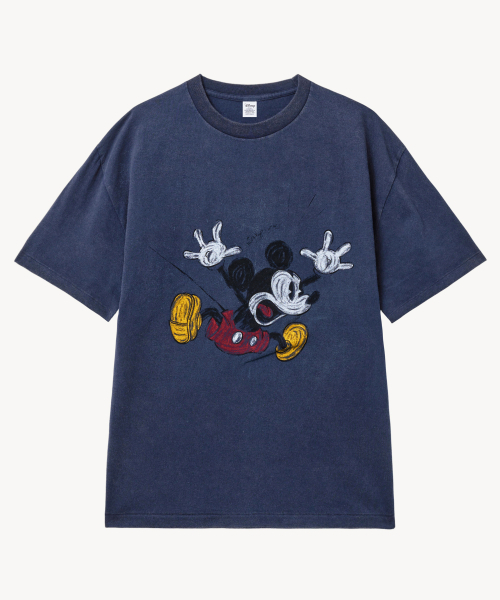 VTWO(ブイツー)の「フェイドウォッシングジャンピング_ミッキー_ Tシャツ (ネイビー)(Tシャツ/カットソー・レディース・その他・LARGE/MEDIUM)」の2枚目の写真