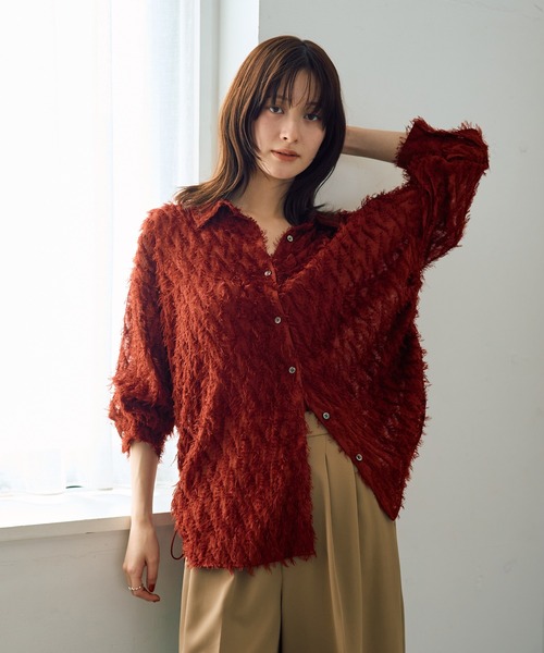 YECCA VECCA(イェッカヴェッカ)の「サイドドロストシアージャガードシャツ(シャツ/ブラウス・レディース・アイボリー/ブラック/レッド・FREE)」の16枚目の写真
