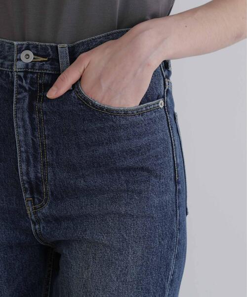 LE PHIL(ルフィル)の「◆クロスデニムパンツ(デニムパンツ・レディース・ネイビー/ブルー・1/0)」の14枚目の写真