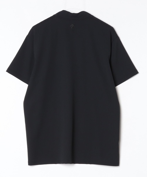 和ROBE(ワローブ)の「2026夏 WAROBE / JUBAN TEE TECH MESH(Tシャツ/カットソー・メンズ・ブルー系/ブラック・2/3)」の8枚目の写真