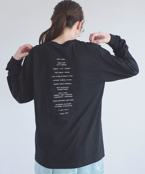 I am I in fact...（アイアムアイインファクト）の「ID LON-TEE（Tシャツ/カットソー・レディース・ブラック/ホワイト・FREE）」の2枚目の写真
