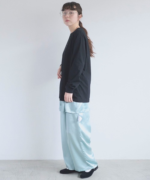 I am I in fact...（アイアムアイインファクト）の「ID LON-TEE（Tシャツ/カットソー・レディース・ブラック/ホワイト・FREE）」の13枚目の写真