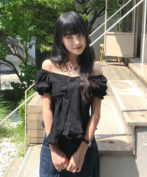 Girly Doll（ガーリードール）の「フロントリボンパフスリギャザーブラウス（シャツ/ブラウス・レディース・ブラック/ホワイト/ブルー・FREE）」の16枚目の写真