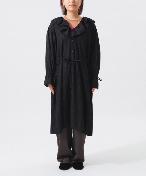 BEAMS BOY(ビームスボーイ)の「ドビー ストライプ ワンピース(ワンピース・レディース・オフホワイト/ブラック・0/1/2)」の9枚目の写真