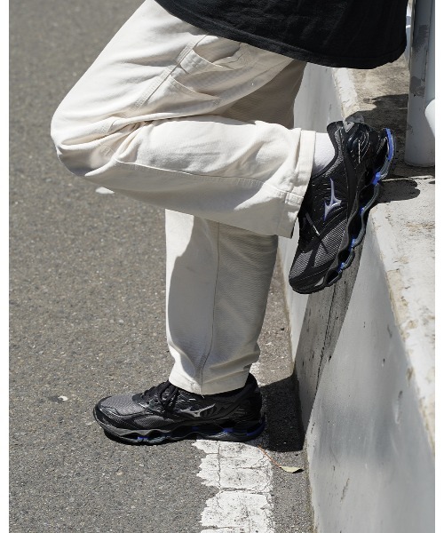 MIZUNO（ミズノ　）の「MIZUNO WAVE PROPHECY LS -KICKS LAB. EXCLUSIVE- / ミズノ ウエーブ プロフェシー LS / D1GA333712（スニーカー・メンズ・ブラック・27.5cm/28cm/28.5cm/29cm/25cm/25.5cm/26cm/26.5cm/27cm）」の8枚目の写真