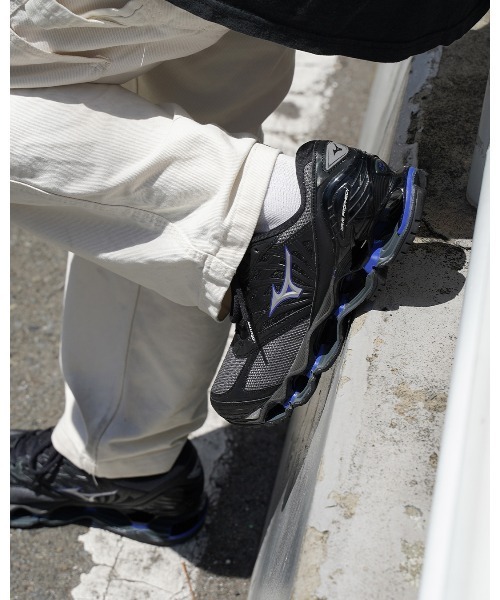 MIZUNO（ミズノ　）の「MIZUNO WAVE PROPHECY LS -KICKS LAB. EXCLUSIVE- / ミズノ ウエーブ プロフェシー LS / D1GA333712（スニーカー・メンズ・ブラック・27.5cm/28cm/28.5cm/29cm/25cm/25.5cm/26cm/26.5cm/27cm）」の9枚目の写真
