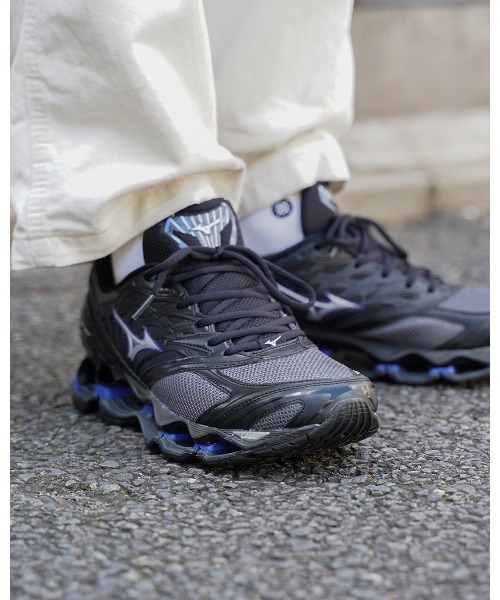 MIZUNO（ミズノ　）の「MIZUNO WAVE PROPHECY LS -KICKS LAB. EXCLUSIVE- / ミズノ ウエーブ プロフェシー LS / D1GA333712（スニーカー・メンズ・ブラック・27.5cm/28cm/28.5cm/29cm/25cm/25.5cm/26cm/26.5cm/27cm）」の10枚目の写真