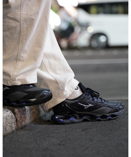 MIZUNO（ミズノ　）の「MIZUNO WAVE PROPHECY LS -KICKS LAB. EXCLUSIVE- / ミズノ ウエーブ プロフェシー LS / D1GA333712（スニーカー・メンズ・ブラック・27.5cm/28cm/28.5cm/29cm/25cm/25.5cm/26cm/26.5cm/27cm）」の18枚目の写真