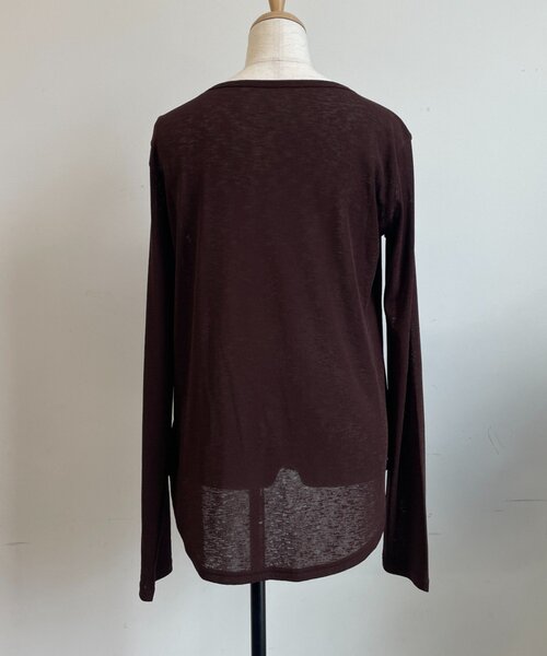 Jena espace merveilleux(ジェナ エスパスメルヴェイユ)の「クルー長袖Tシャツ(Tシャツ/カットソー・レディース・ブラウン/オフホワイト/ブラック/ピンク・FREE)」の19枚目の写真