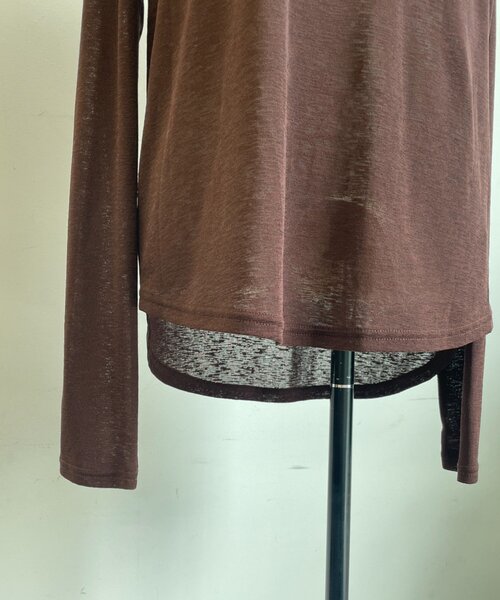 Jena espace merveilleux(ジェナ エスパスメルヴェイユ)の「クルー長袖Tシャツ(Tシャツ/カットソー・レディース・ブラウン/オフホワイト/ブラック/ピンク・FREE)」の21枚目の写真