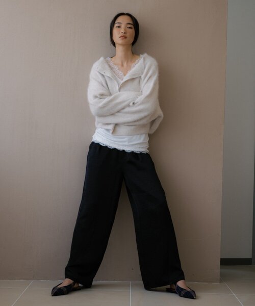 SHENERY(シーナリー)の「ファーカシミヤ2WAYヘンリーニット(ニット/セーター・レディース・チャコールグレー/オフホワイト/ブルー系その他/キャメル・FREE)」の6枚目の写真