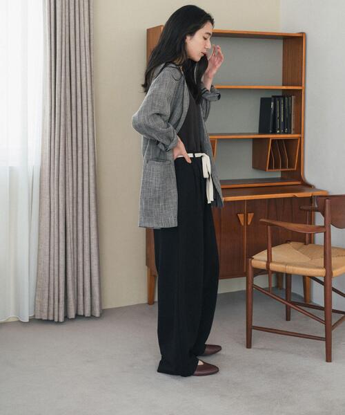 URBAN RESEARCH DOORS（アーバンリサーチドアーズ）の「ウエストリボンカットカーブパンツ（その他パンツ・レディース・ブラック/グレー系その他・MEDIUM/SMALL）」の3枚目の写真