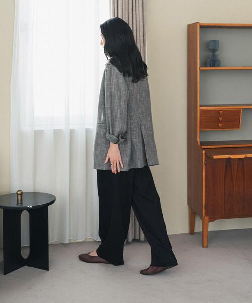 URBAN RESEARCH DOORS（アーバンリサーチドアーズ）の「ウエストリボンカットカーブパンツ（その他パンツ・レディース・ブラック/グレー系その他・MEDIUM/SMALL）」の6枚目の写真