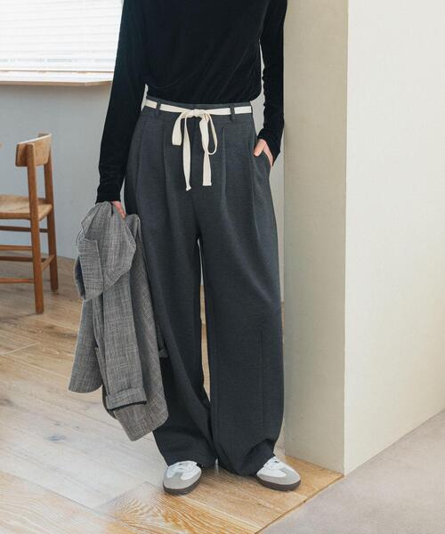 URBAN RESEARCH DOORS（アーバンリサーチドアーズ）の「ウエストリボンカットカーブパンツ（その他パンツ・レディース・ブラック/グレー系その他・MEDIUM/SMALL）」の15枚目の写真