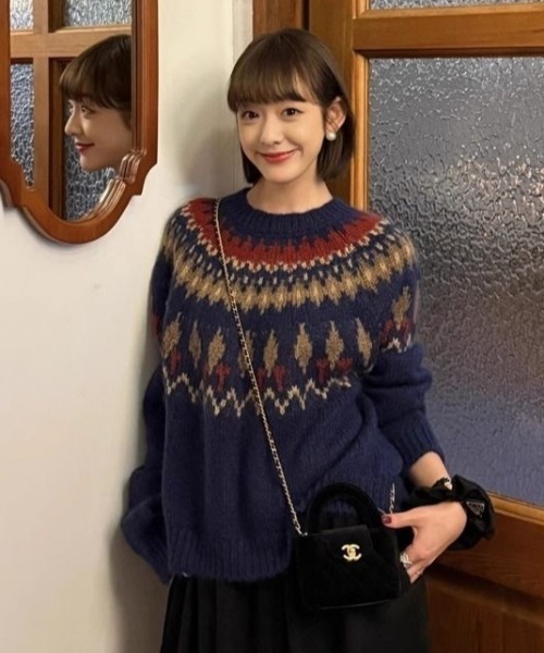 SHERU(シェル)の「レトロノルディック柄シャギーニット(ニット/セーター・レディース・グレー/ネイビー・M)」の12枚目の写真