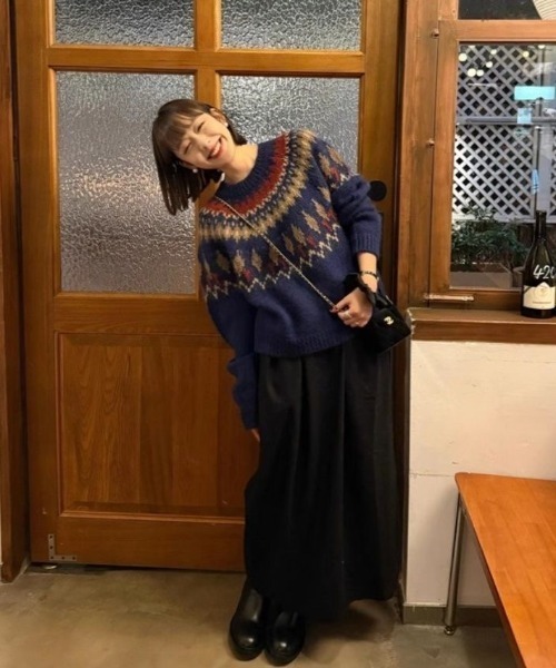 SHERU(シェル)の「レトロノルディック柄シャギーニット(ニット/セーター・レディース・グレー/ネイビー・M)」の18枚目の写真